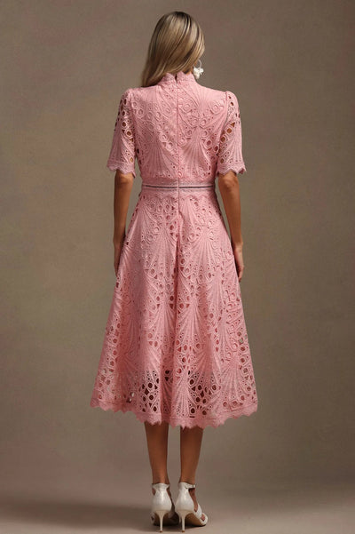 Vorelle Casual Flower Embroidery Short Sleeve Dress