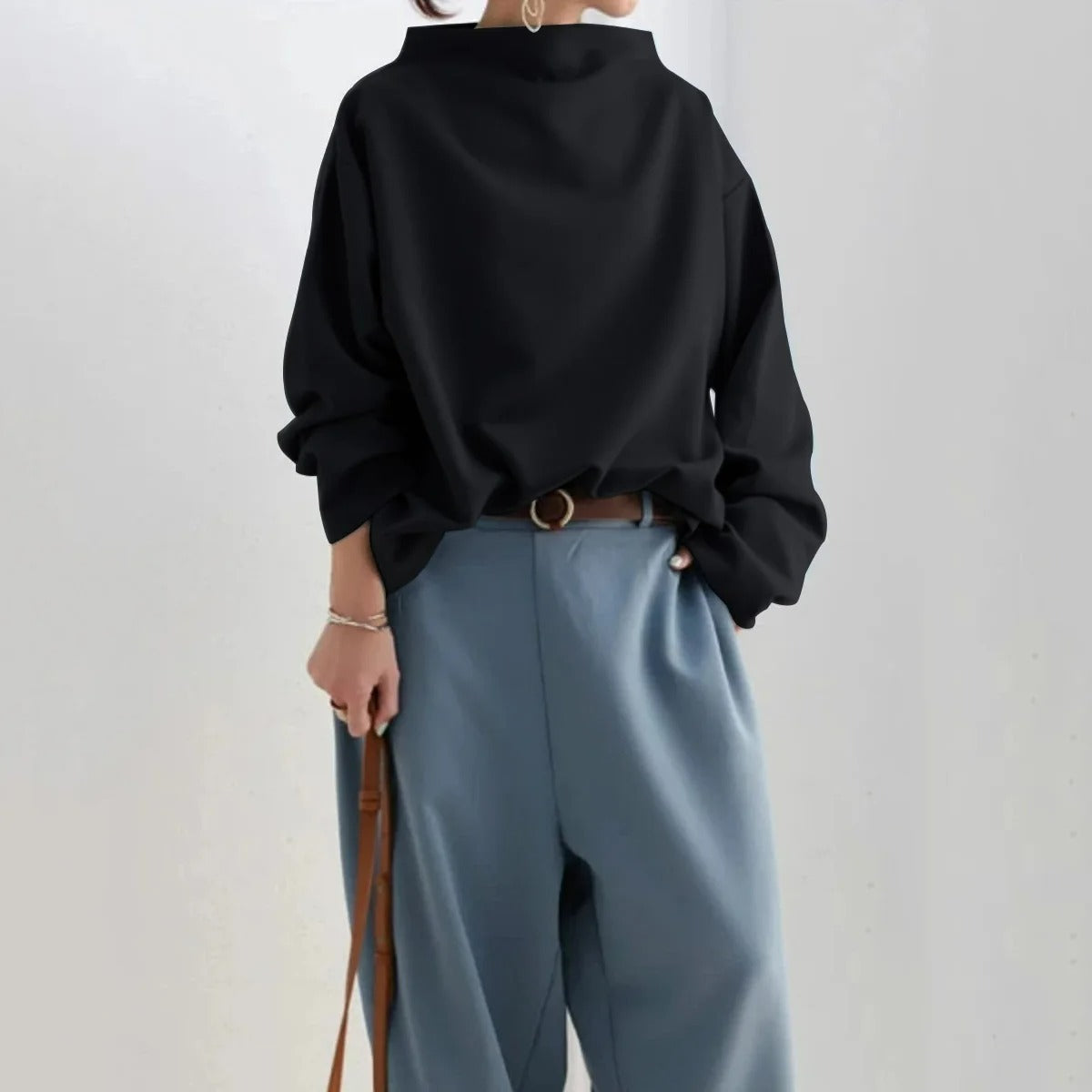 Mira™ | Stylish Long-Sleeve Sweater for Women