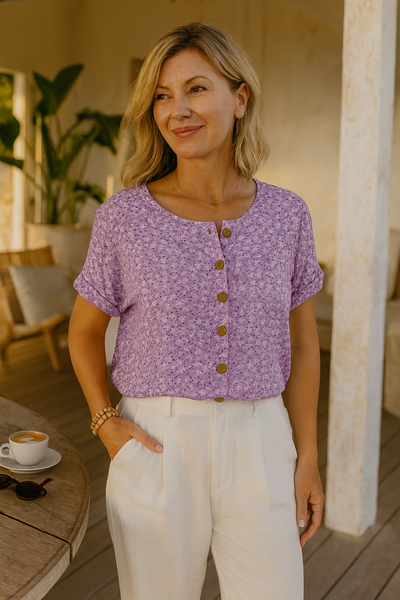 Yelina | Breezy Floral Summer Blouse